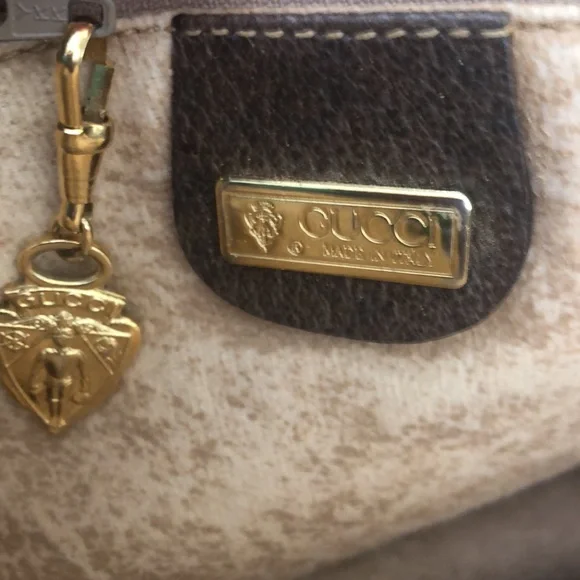 Vintage Gucci Crossbody Bag - Picture 6 of 7